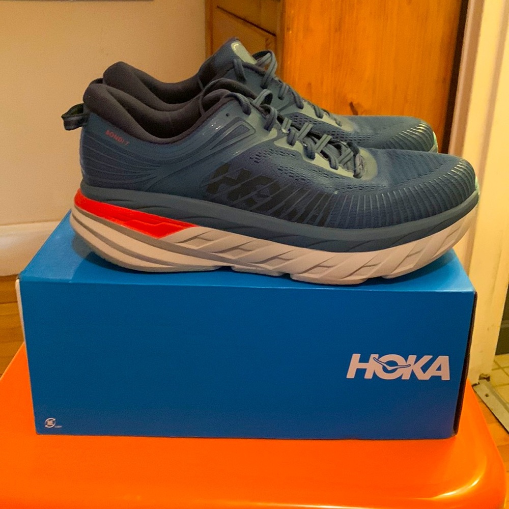 Hoka One One Bondi 7